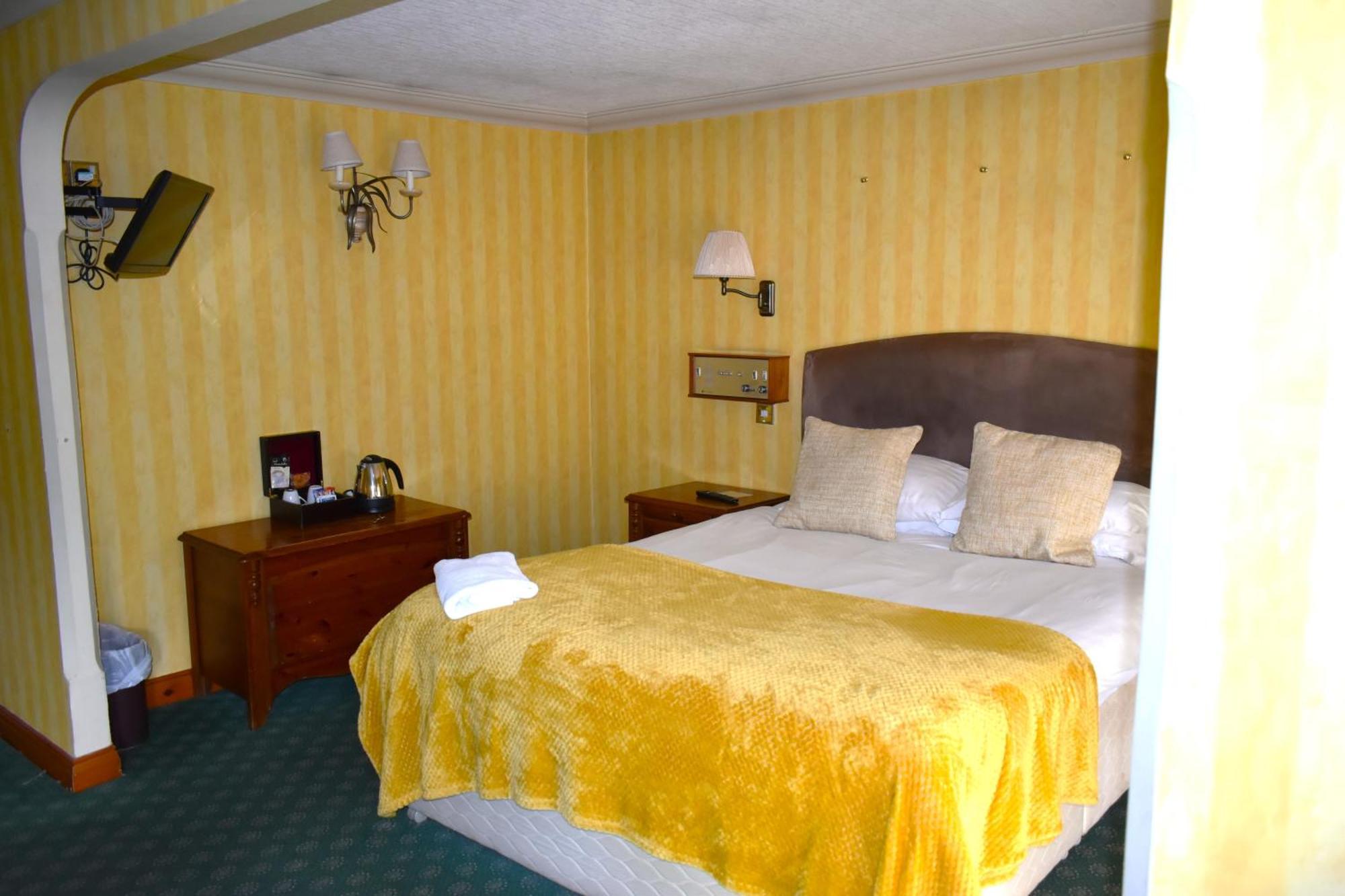 Donington Manor Hotel Castle Donington Ngoại thất bức ảnh
