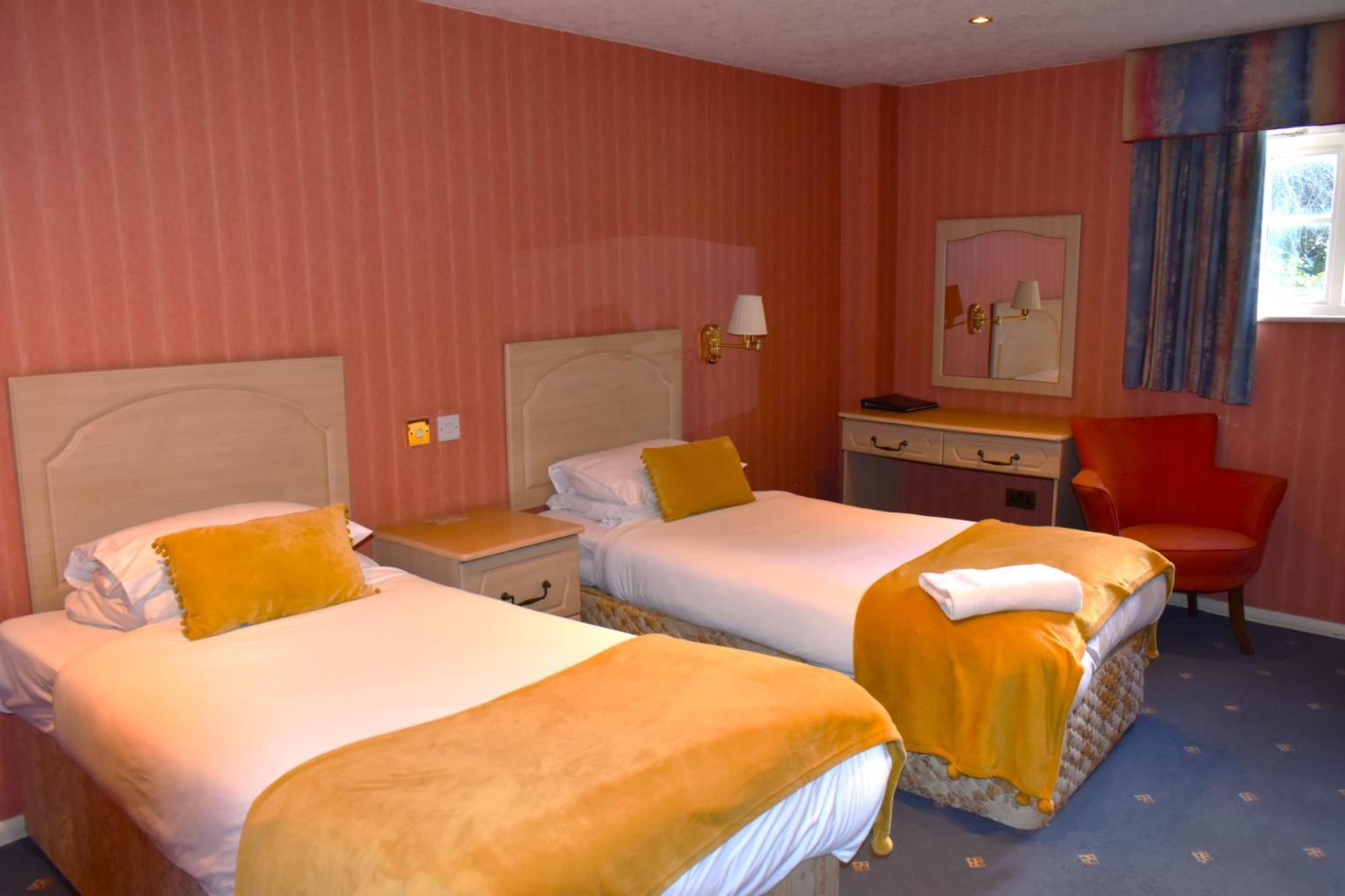 Donington Manor Hotel Castle Donington Ngoại thất bức ảnh